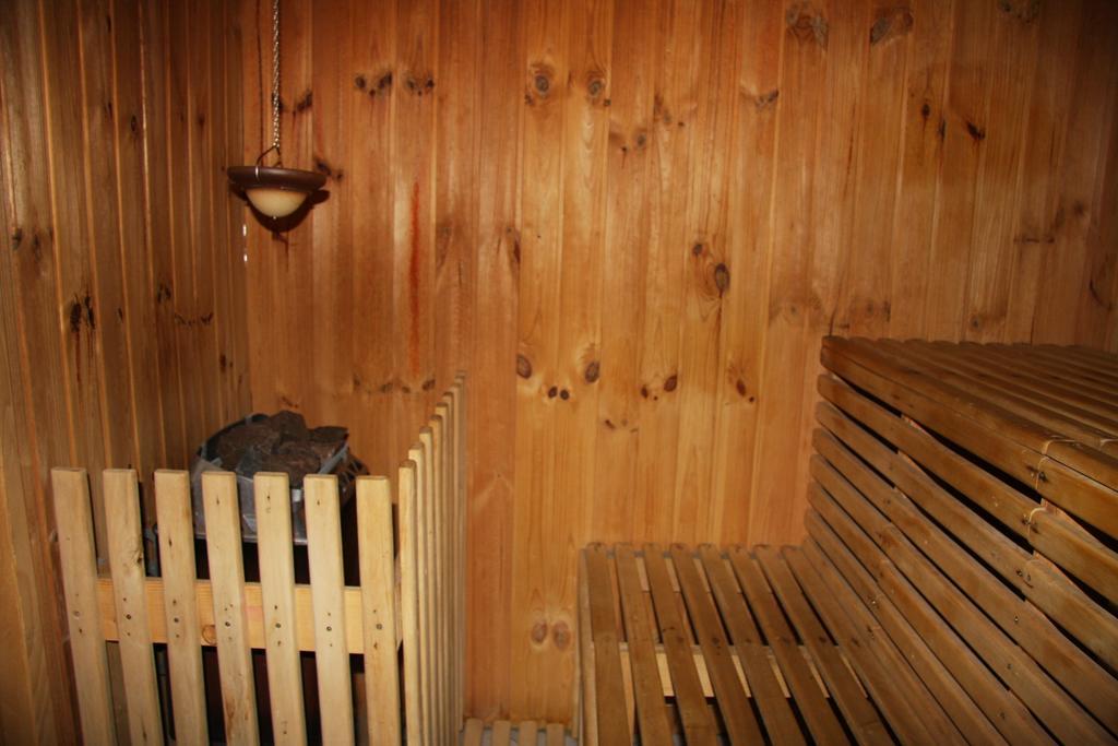 Hotel Academia Татранска Ломница Экстерьер фото